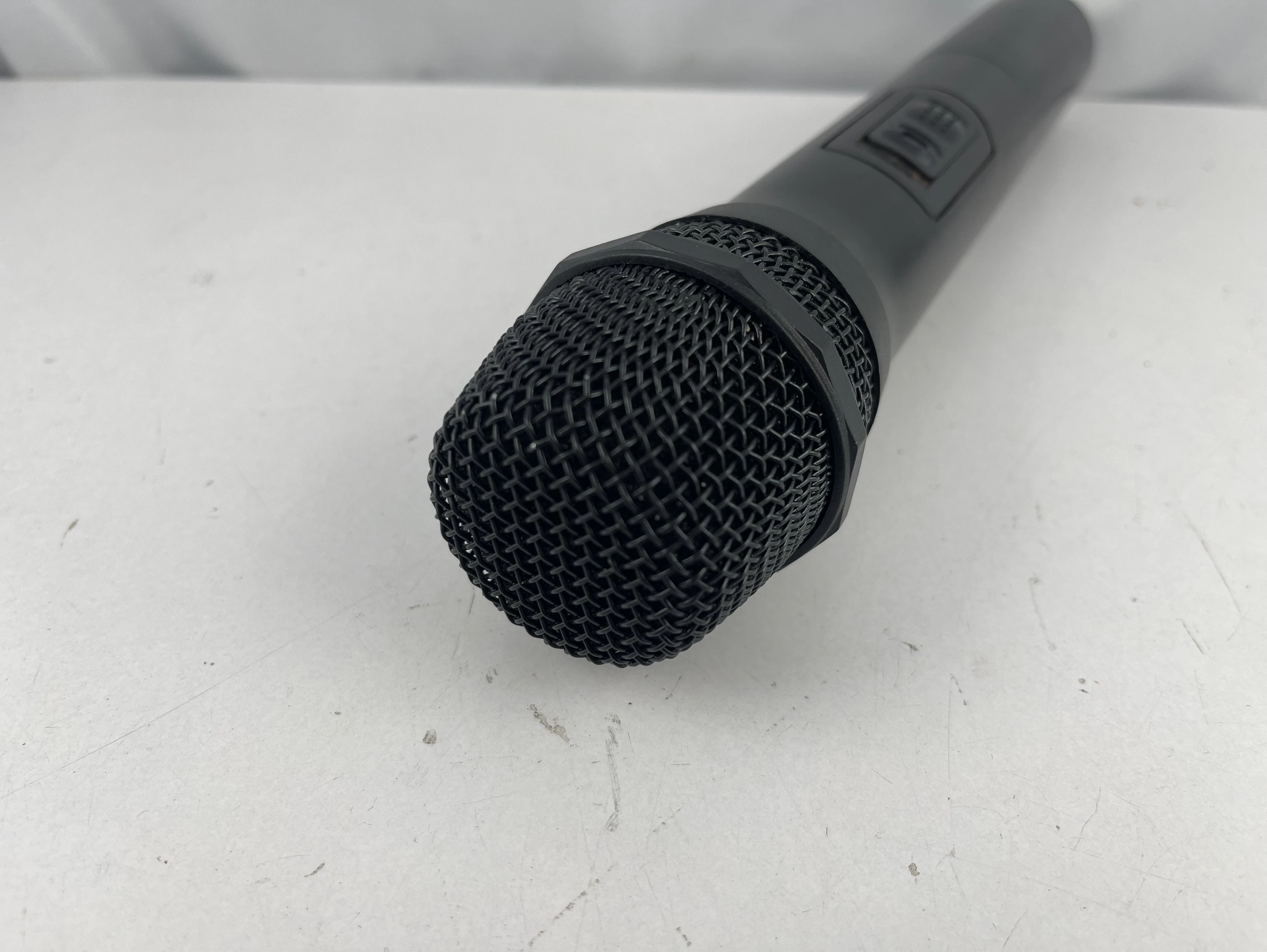 mikrofon-czarny-at-at-sikorskiego-1-starogard-gdanski