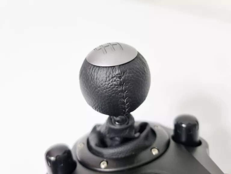 shifter-logitech-g29-g920-product-id-79ea1c76-134f-4083-9fb2-56dff1b67b89
