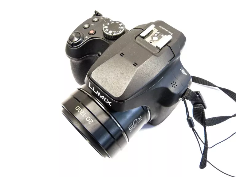 APARAT PANASONIC LUMIX FZ81 4K TORBA