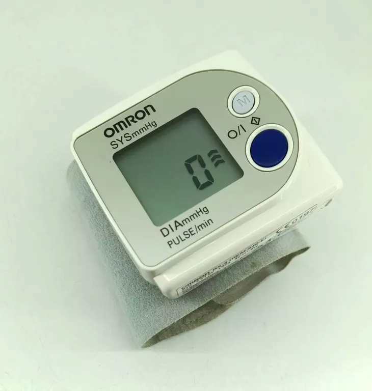 cisnieniomierz-omron-rx-3-miejsce-pomiaru-nadgarstek