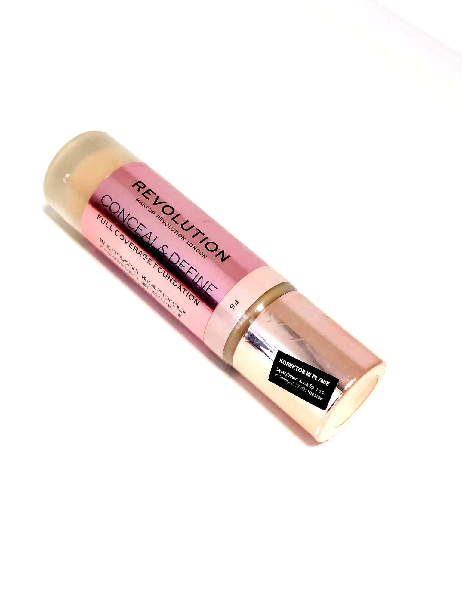 makeup-revolution-conceal-define-kolor-f6-wojska-polskiego-15e-inowroclaw