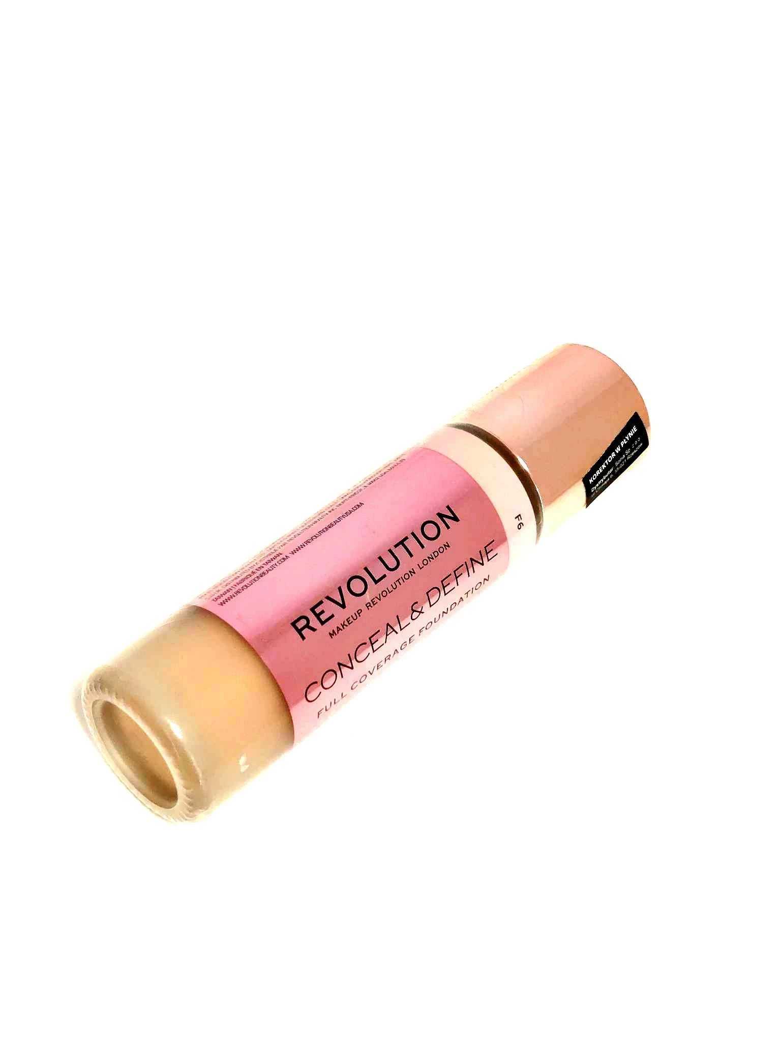 makeup-revolution-conceal-define-kolor-f6-konsystencja-kremowa