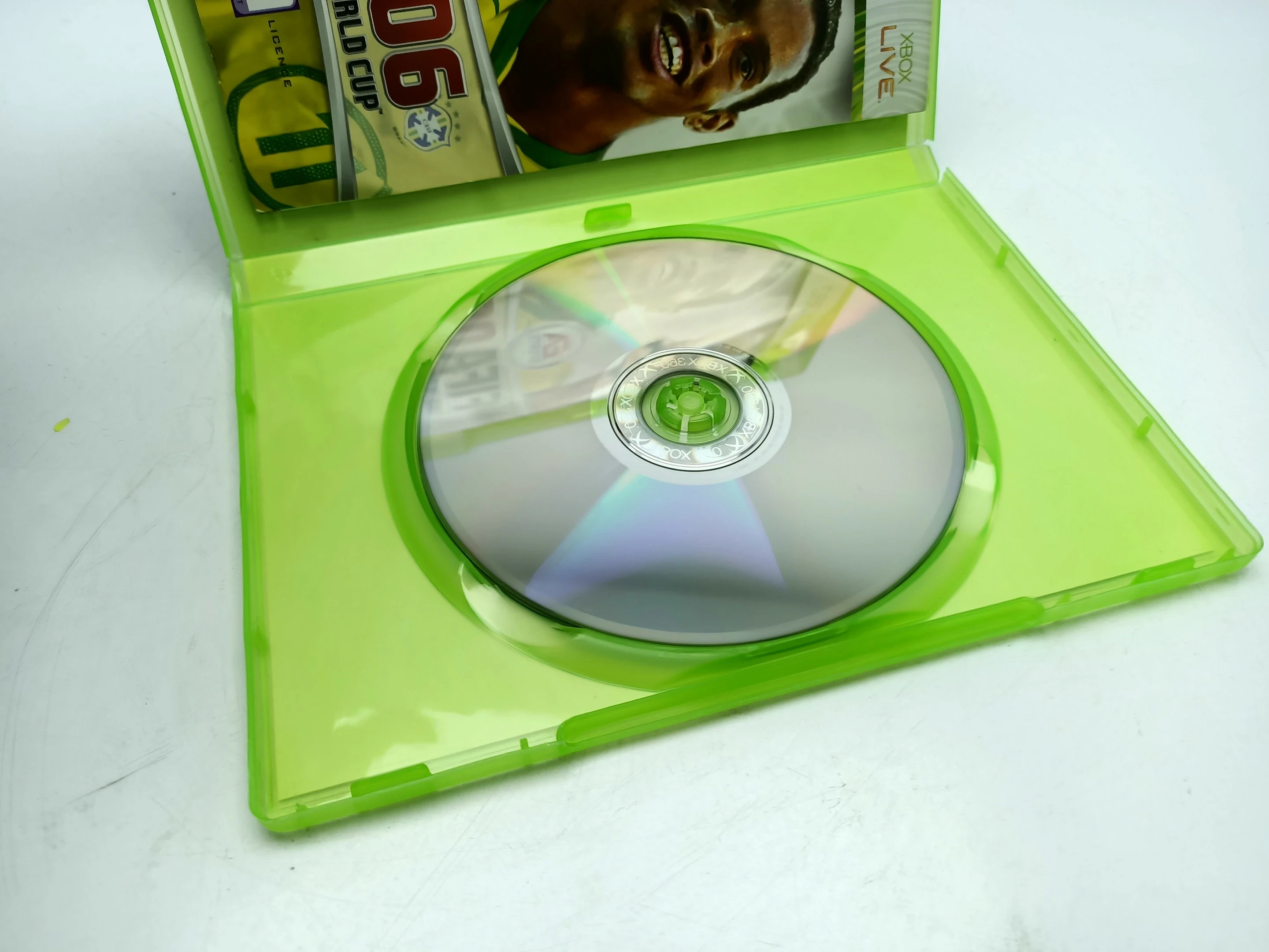 fifa-06-road-to-fifa-world-cup-xbox-360-ea-granice-wiekowe-pegi-3