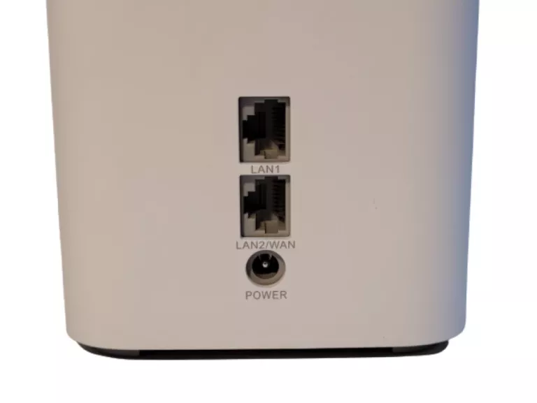 ROUTER DBG SPEEDBOX ROUTER 5G CPE 3 H135-380