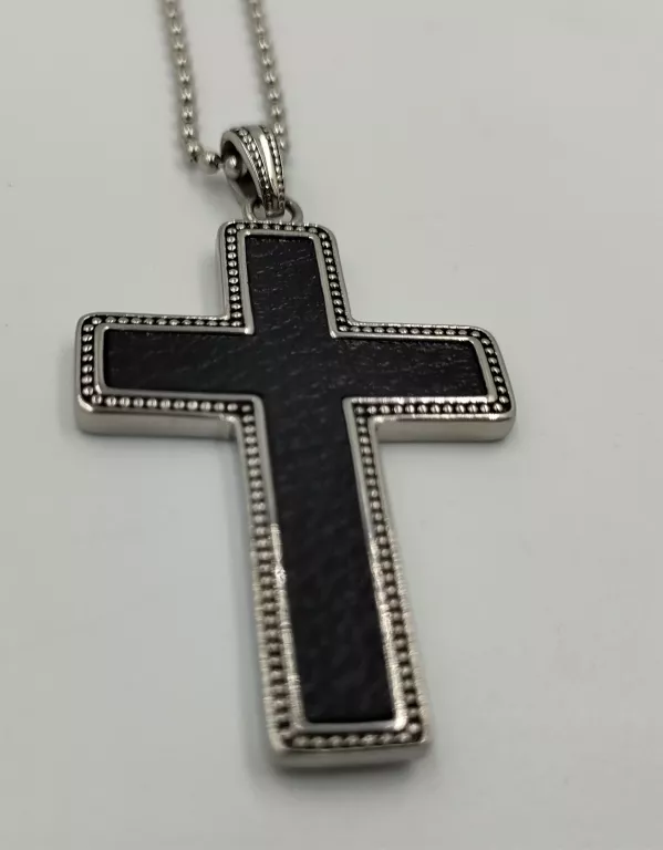 AZTORIN NASZYJNIK ZE STALI SZLACHETNEJ - KRZYŻ