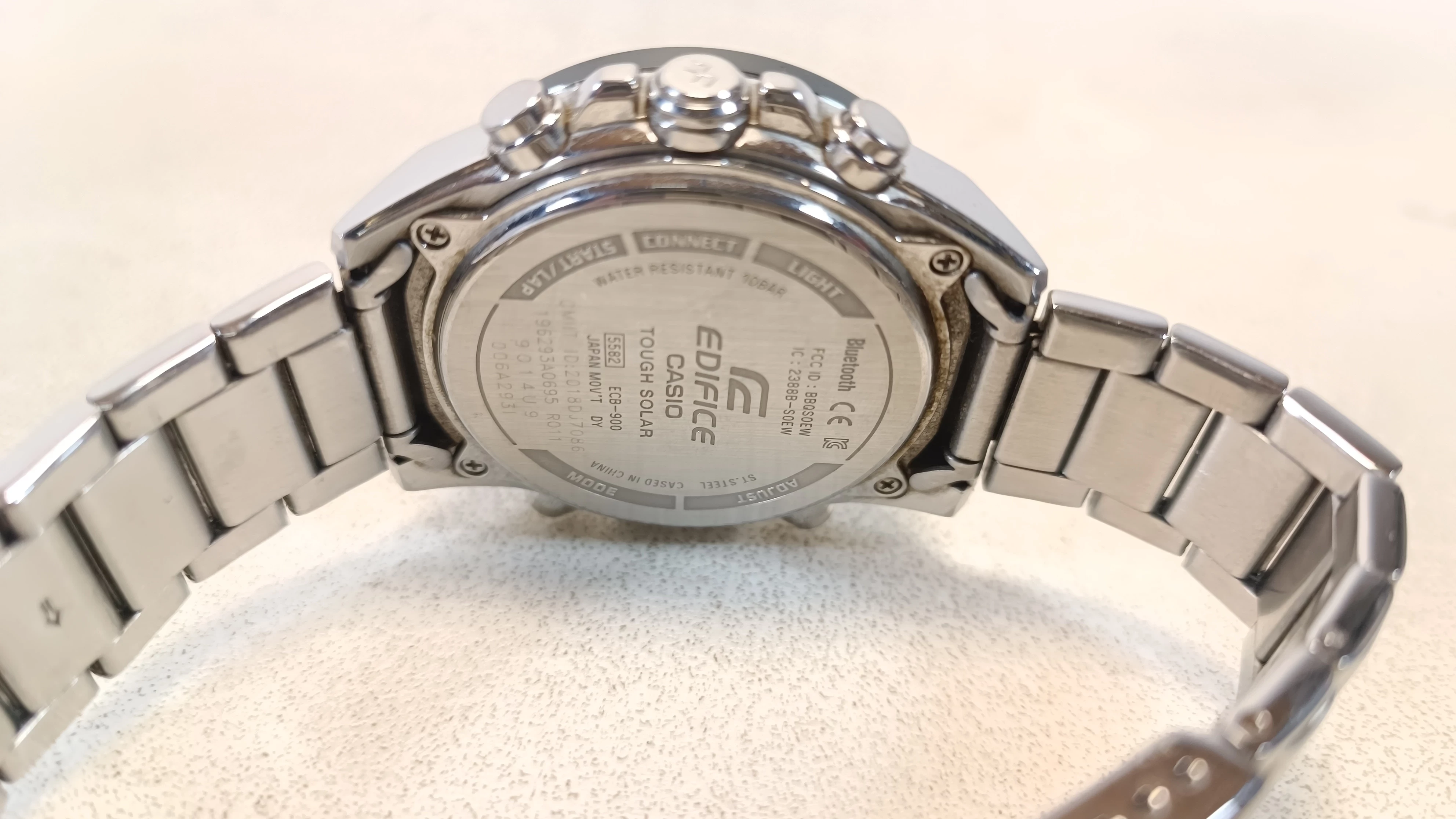 zegarek-casio-edifice-ecb-900-gwarancja-stan-uzywany