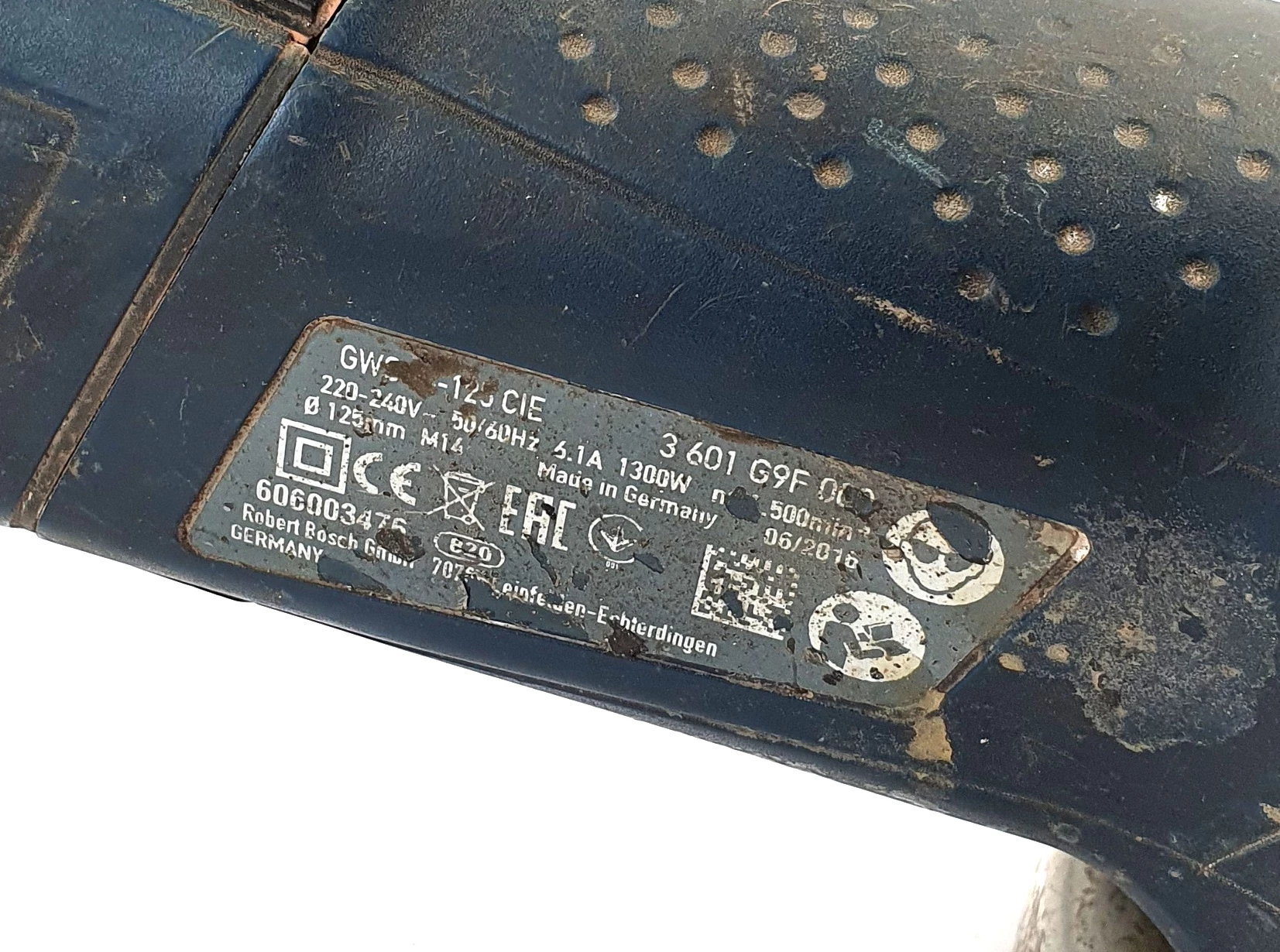 szlifierka-katowa-bosch-gws-13-125-rodzaj-zasilania-sieciowa