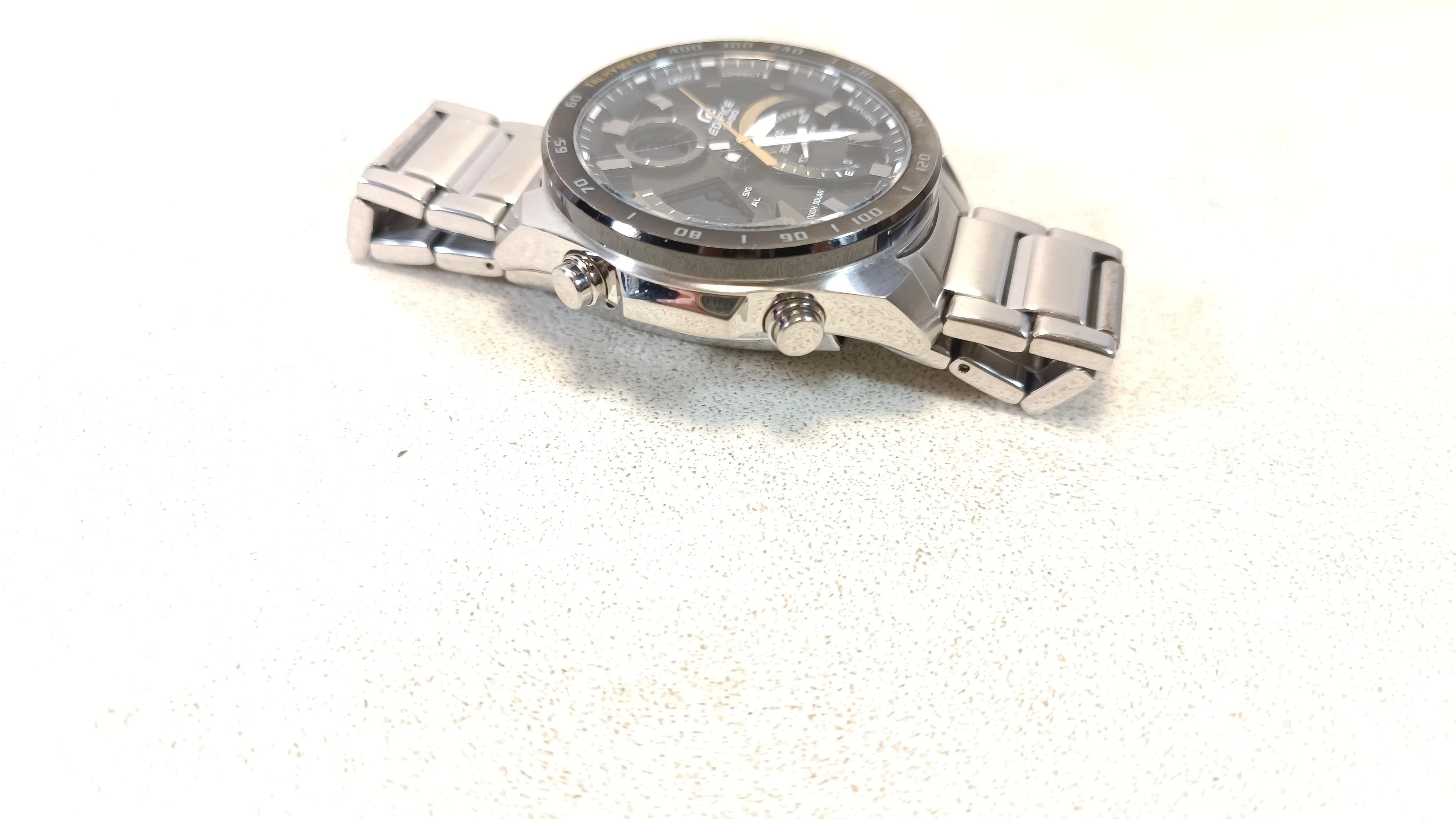 zegarek-casio-edifice-ecb-900-gwarancja-mechanizm-inny