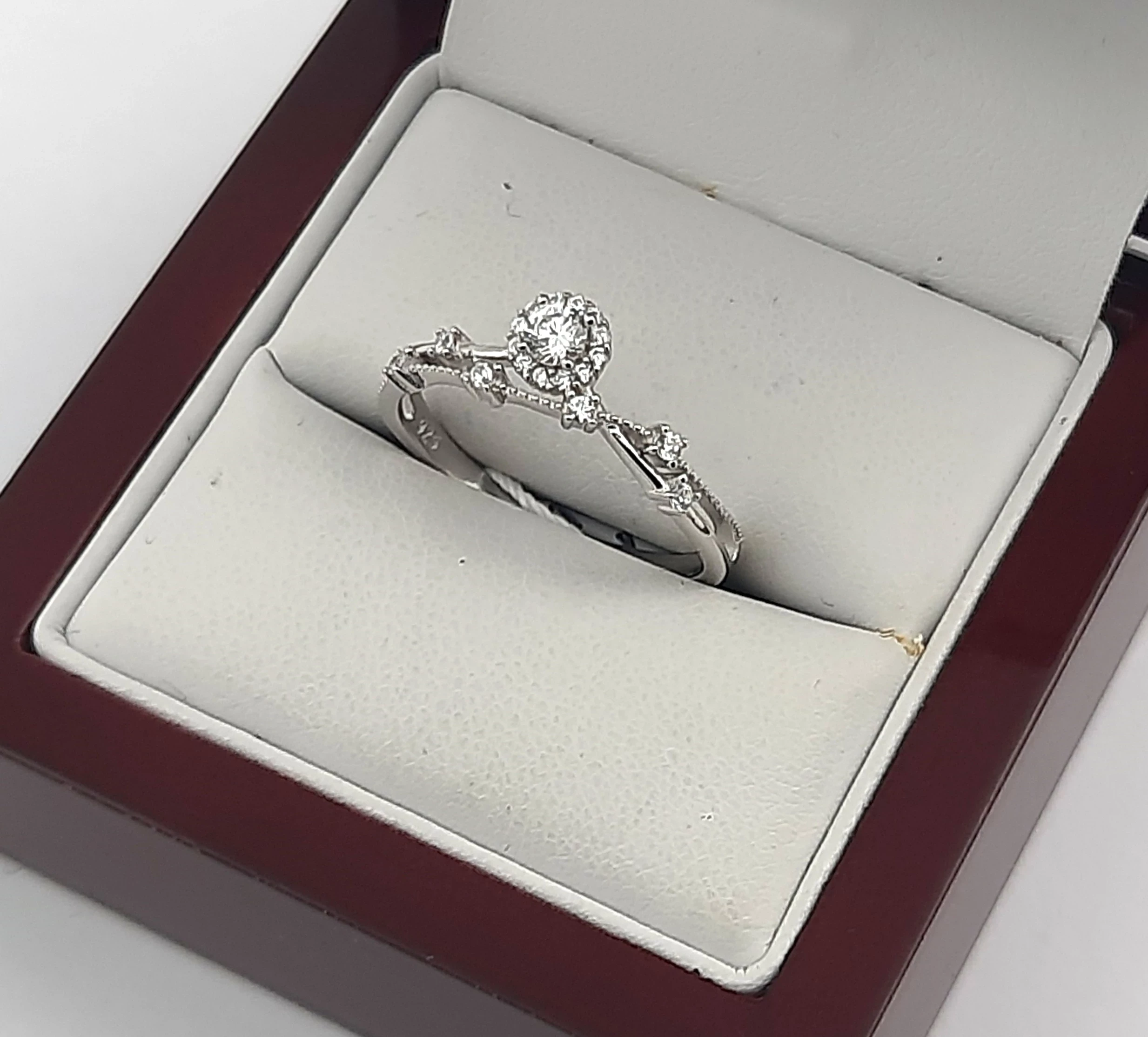 piekny-srebrny-pierscionek-z-cyrkoniami-210g-r21-rodzaj-2205-2