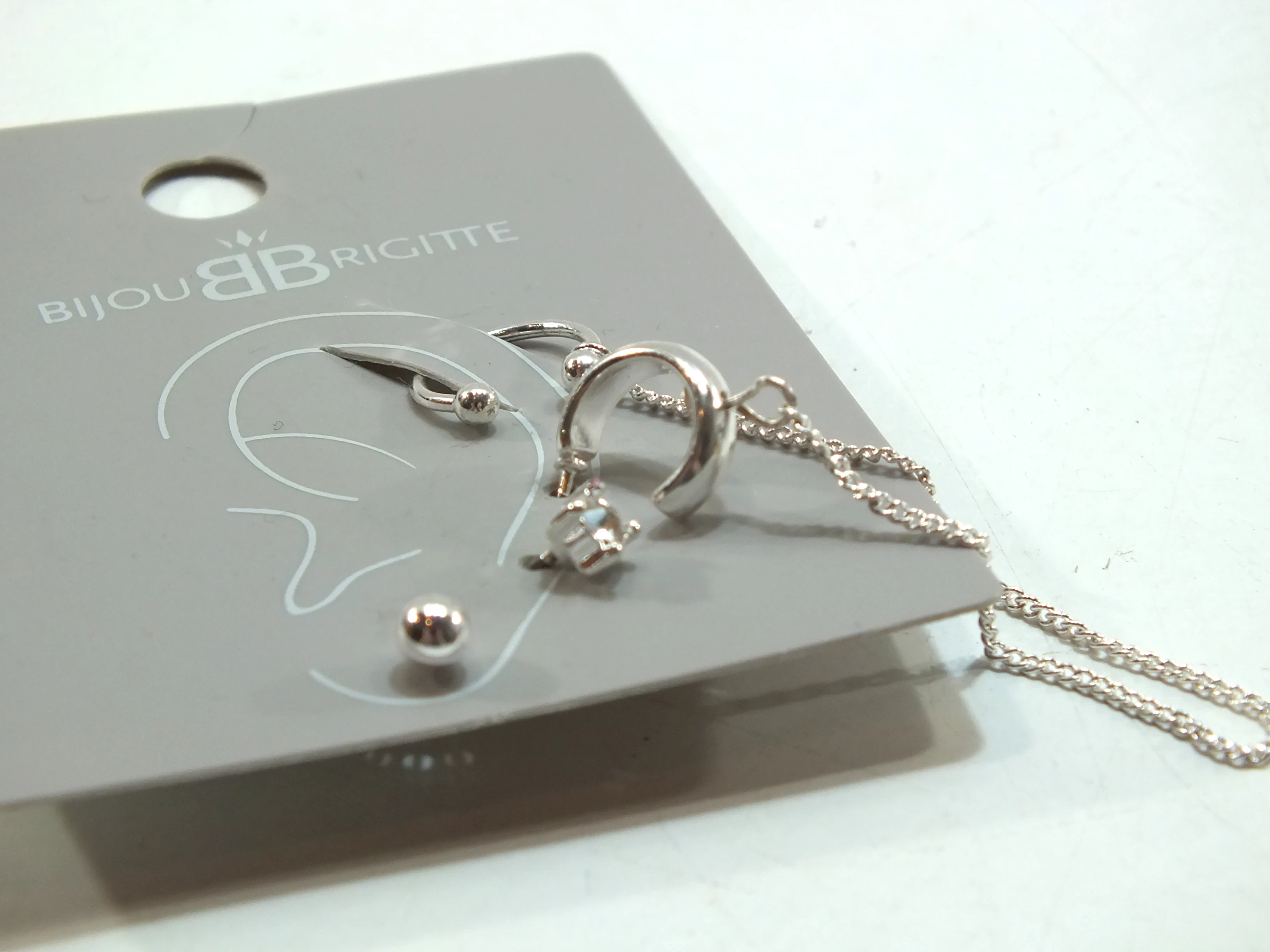 bijou-brigitte-zestaw-na-ucho-stan-powystawowy