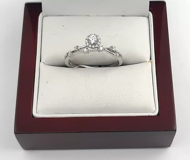 piekny-srebrny-pierscionek-z-cyrkoniami-210g-r21-ean-gtin-5905235816233