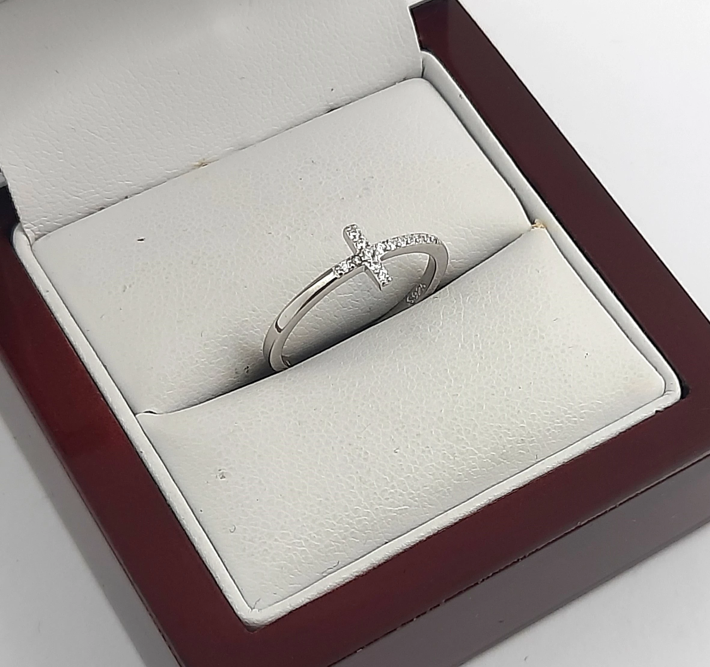 srebrny-pierscionek-krzyz-925-110g-r14-rodzaj-2205-2