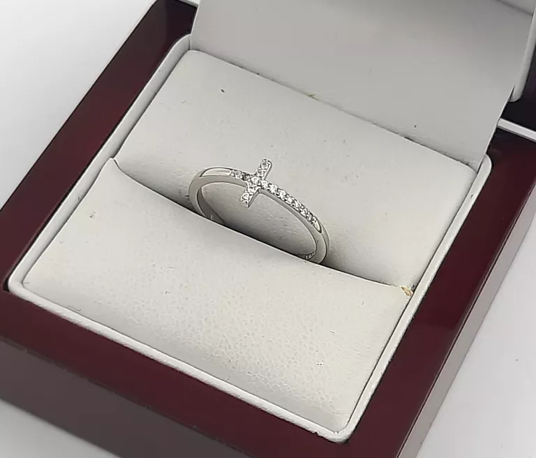 srebrny-pierscionek-krzyz-925-110g-r14-marka-226434-315782