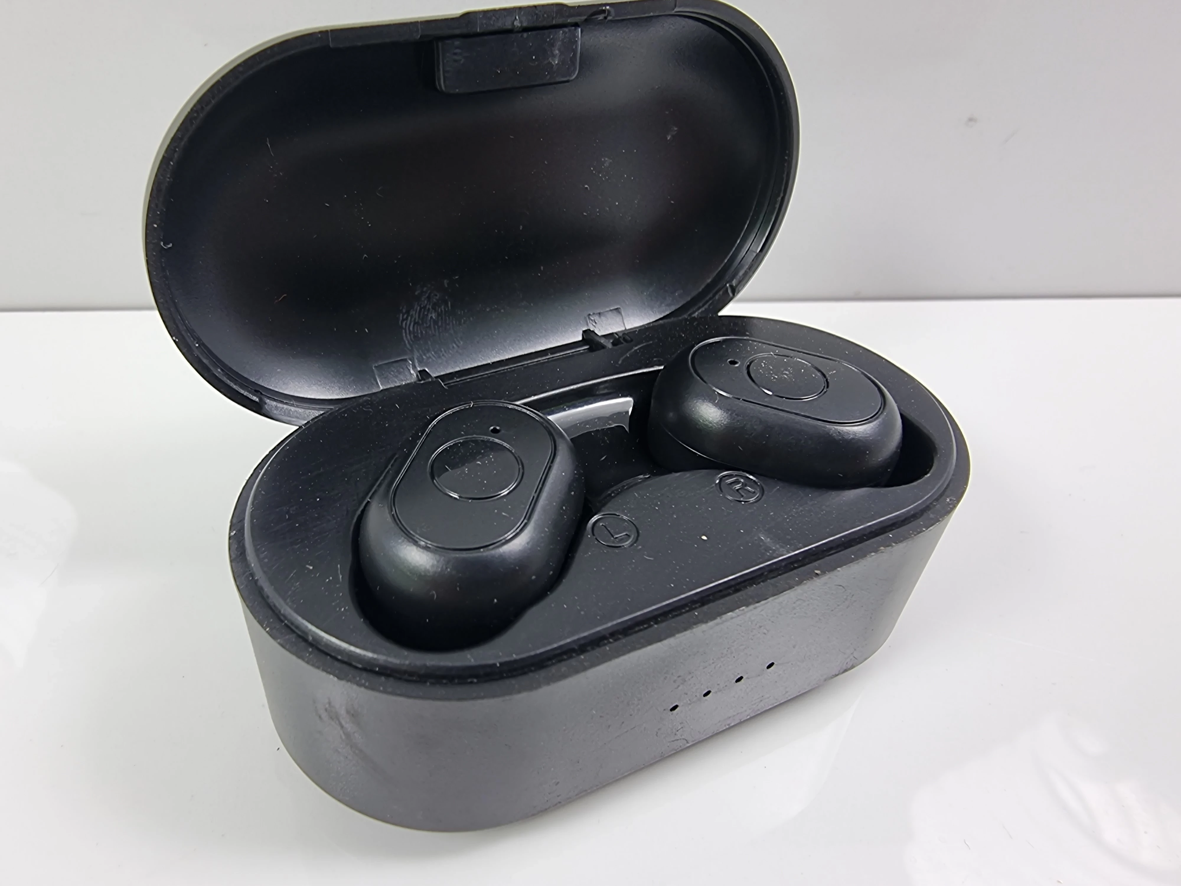 9sluchawki-tws-mix-model-bw04