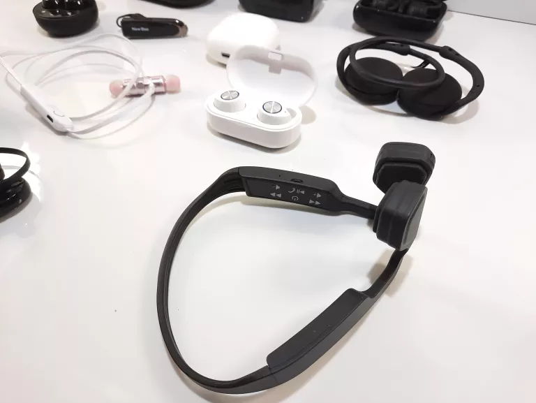 sluchawki-bezprzewodowe-tws-rozne-modele-ean-gtin-6954851241287