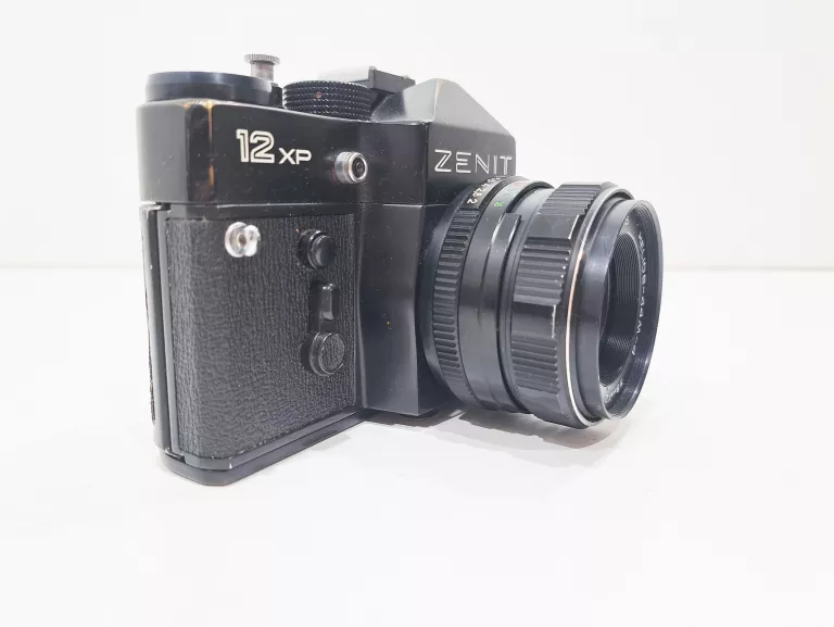 APARAT FOTOGRAFICZNY ZENIT 12 XP Z OBIEKTYWEM