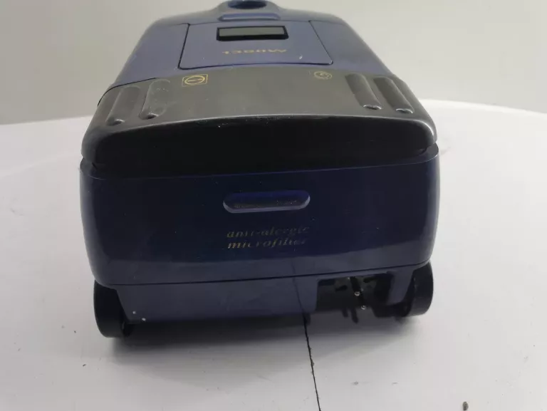 odkurzacz-zelmer-niebieski-z-rura-moc-1300