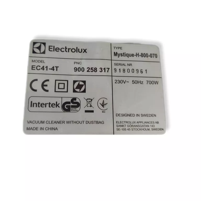 ODKURZACZ ELECTROLUX EASE C4+KOŃCÓWKI