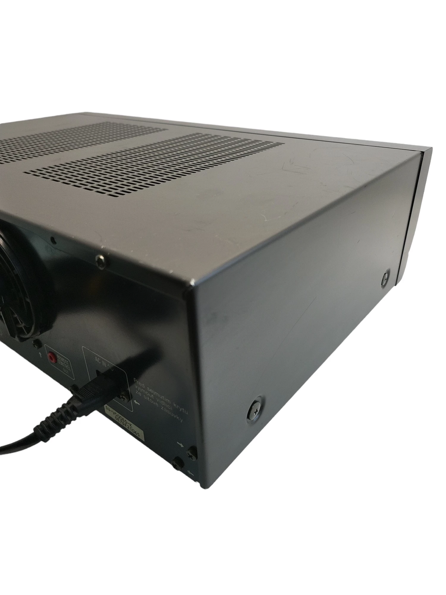 wzmacniacz-technics-su-v500kultowy-wzmacniacz-liczba-kanalow-2