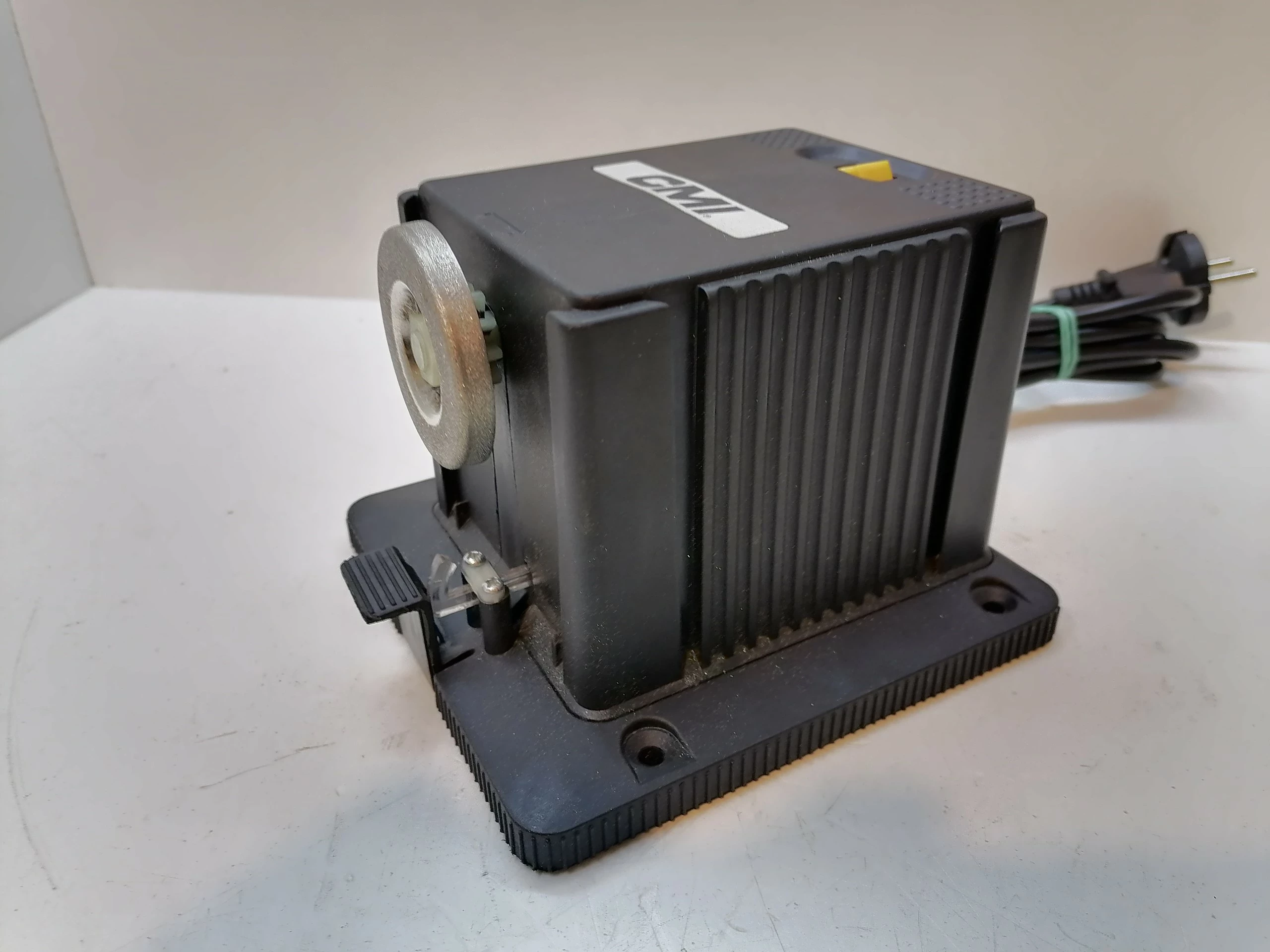 ostrzalka-wielofunkcyjna-cmi-65-w-product-id-41a046fb-a393-4d8e-a637-ad0648bf7558