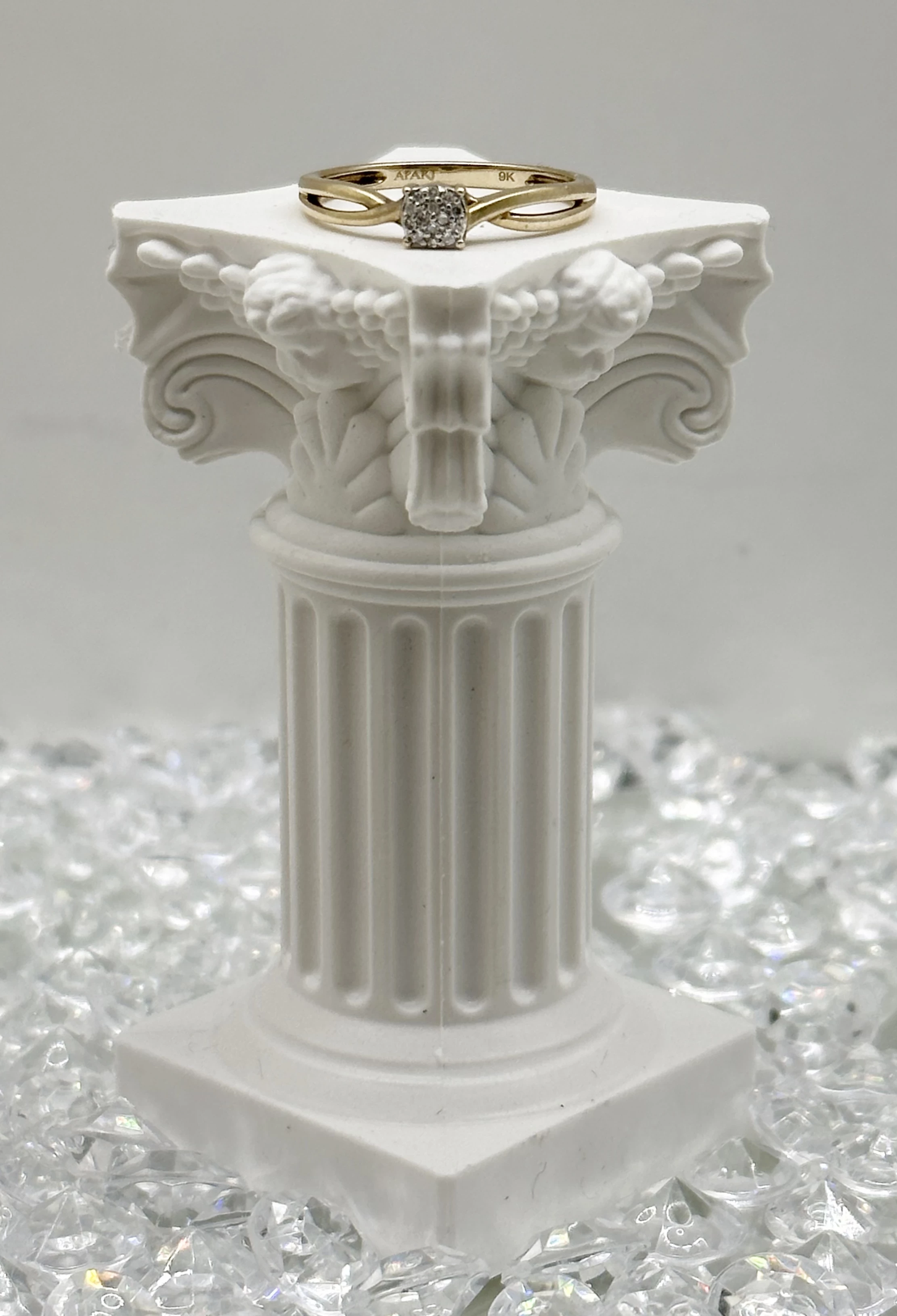 zloty-pierscionek-z-brylantem-r12-material-15835-2