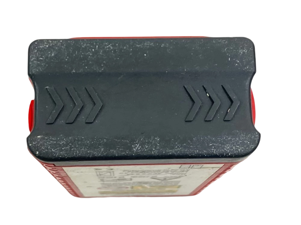 dalmierz-laserowy-leica-disto-lite-5-marka-leica