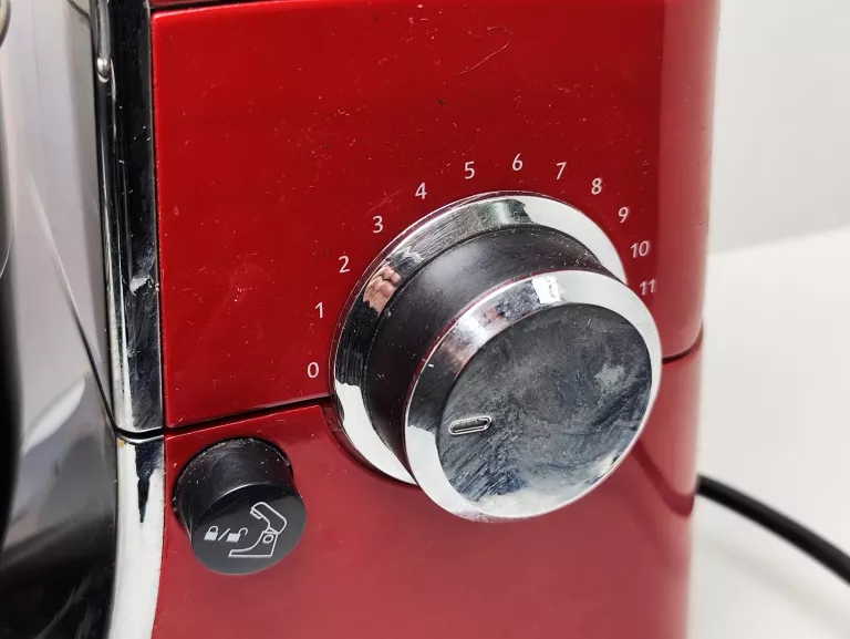 robot-kuchenny-zelmer-zfp-1100-r-marka-zelmer