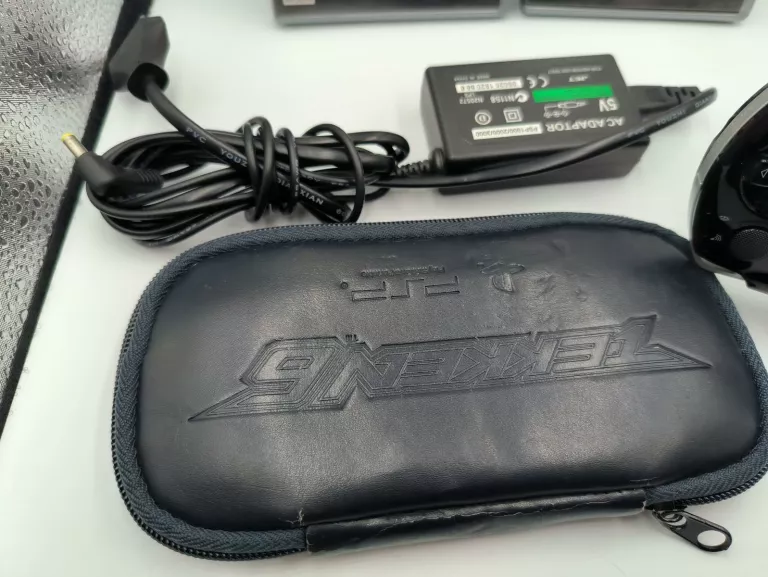 konsola-psp-3004lad2-gry-w-etui-polecamy-model-portable-psp-3004