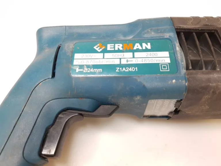 MŁOTOWIERTARKA ERMAN Z1A2401 2400W