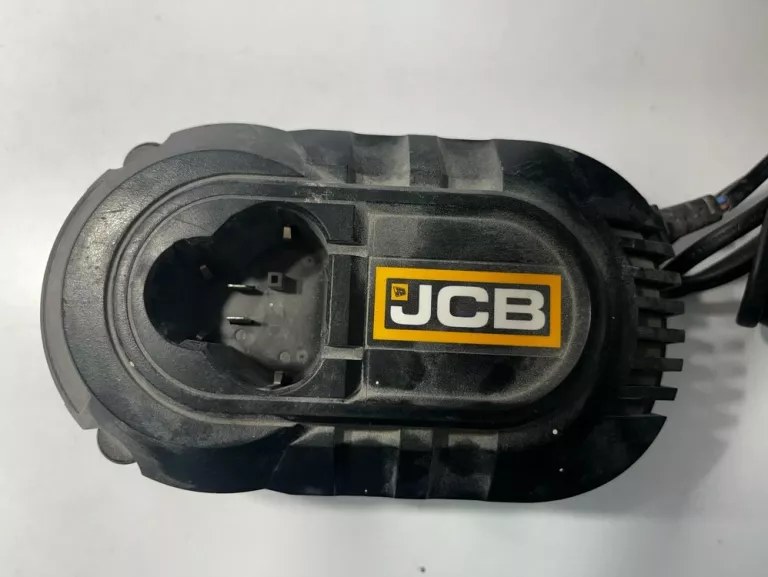WIERTARKO-WKRĘTARKA JCB DD12LI2
