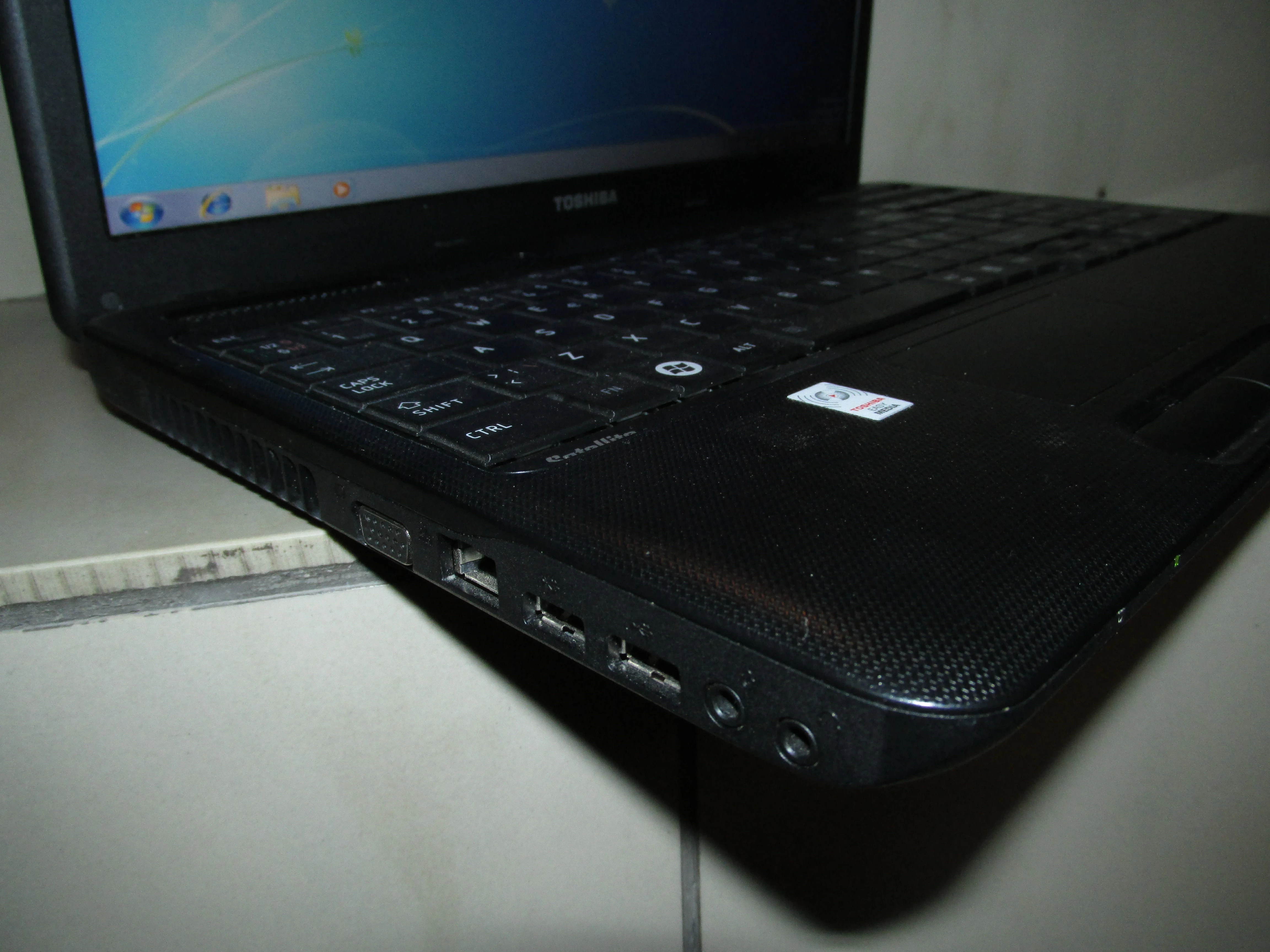 laptop-toshiba-satellite-c660-6gb250gb-pojemnosc-dysku-250