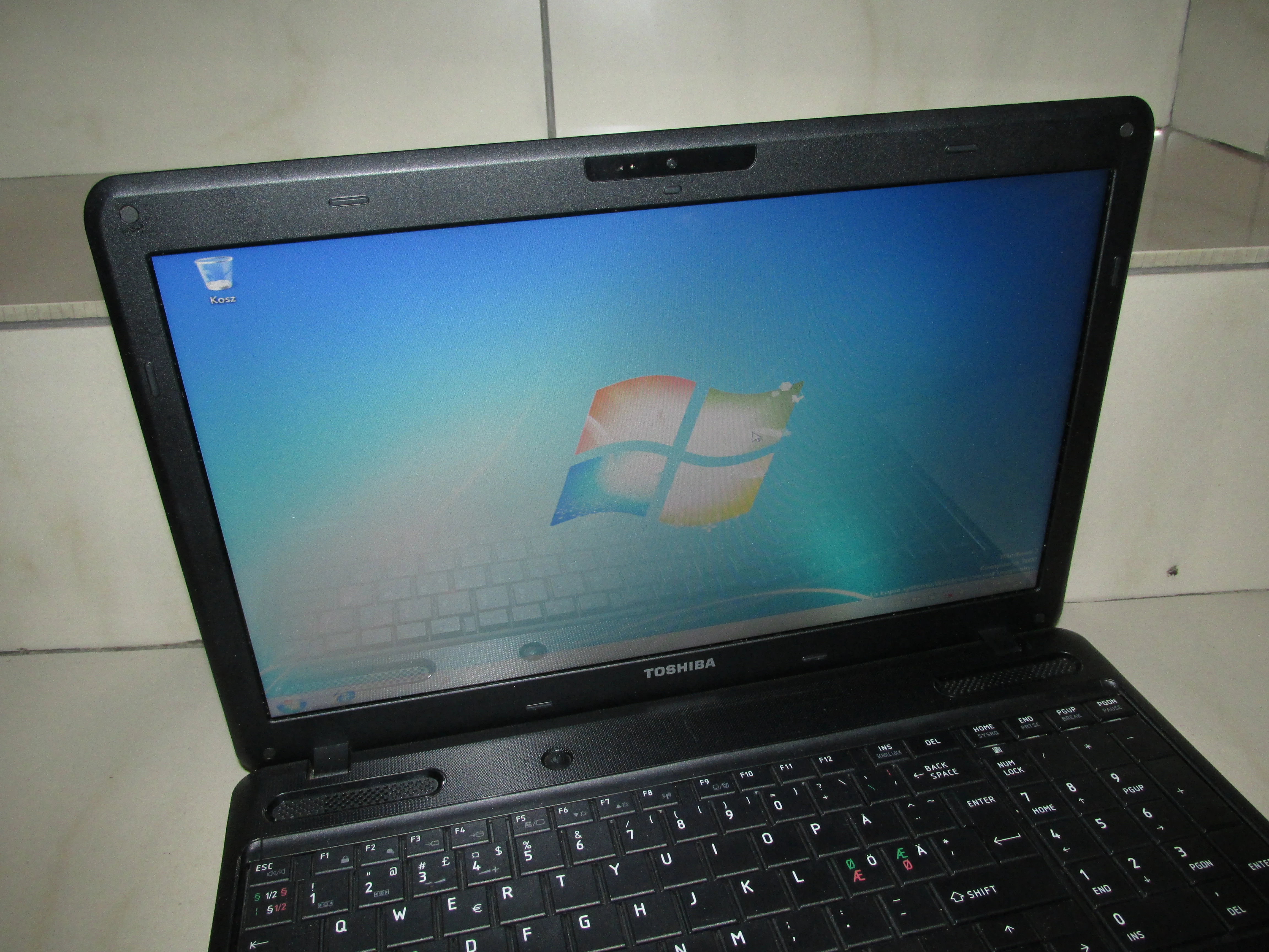 laptop-toshiba-satellite-c660-6gb250gb-seria-procesora-intel-core-i3