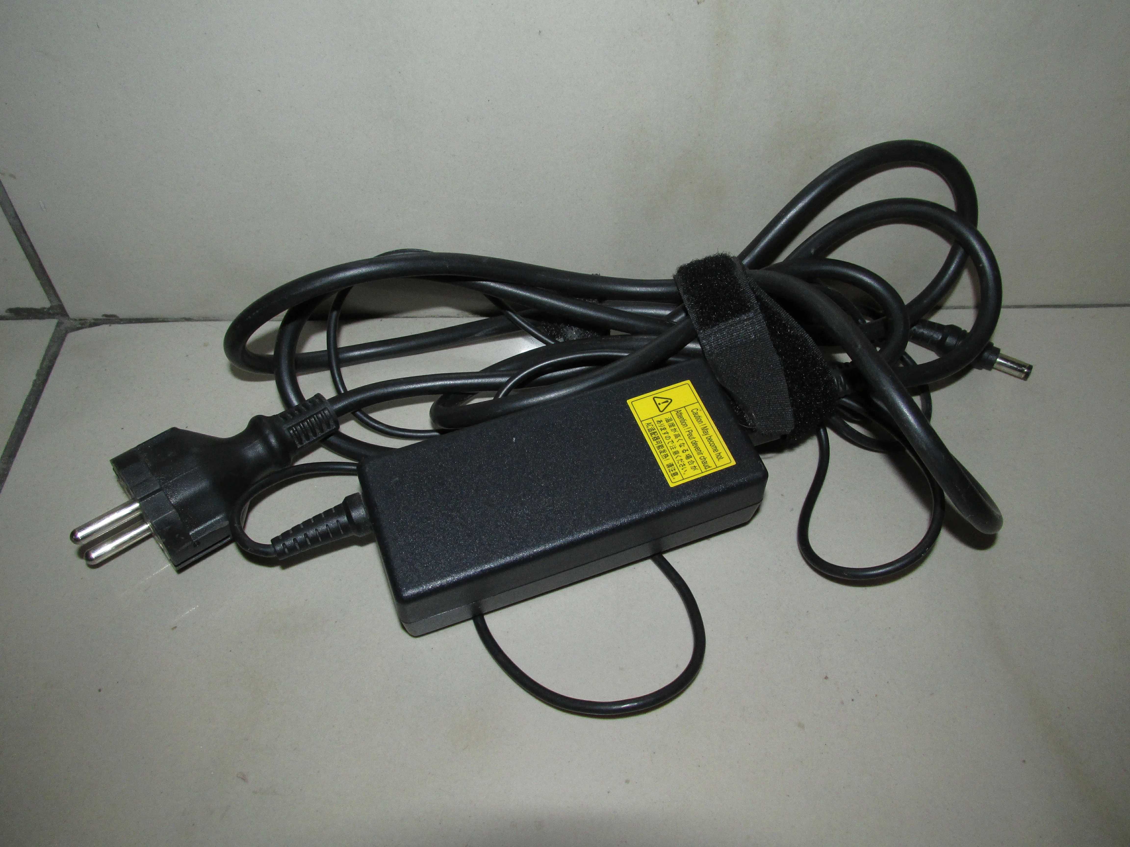 laptop-toshiba-satellite-c660-6gb250gb-kod-producenta-c660