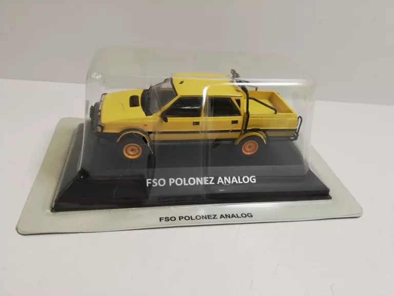 LEGENDY FSO KULTOWE AUTO POLONEZ ANALOG