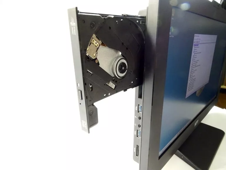 KOMPUTER NTT ALL-IN-ONE W320A 480SSD 8GB AMD