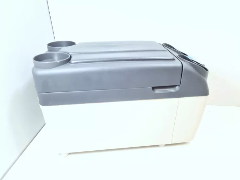 lodowka-samochodowa-vector-podlokietnik-polecam-rodzaj-elektryczne