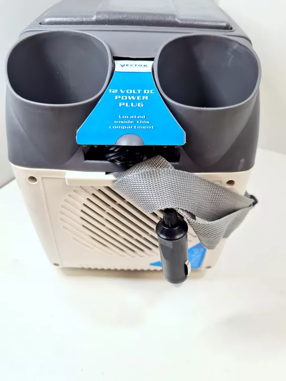 lodowka-samochodowa-vector-podlokietnik-polecam-marka-norauto