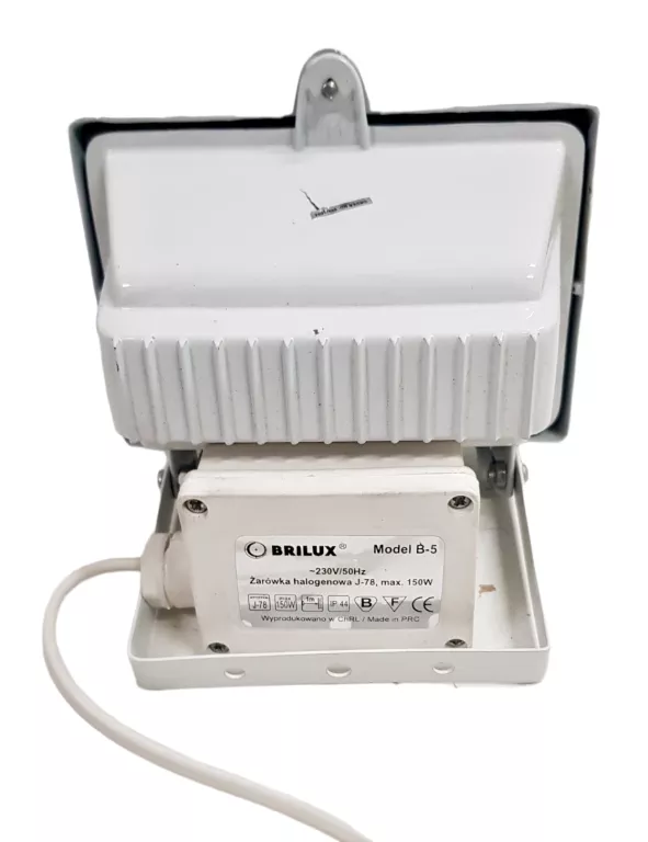 lampa-halogenowa-naswietlacz-brilux-b-5-jasnosc-13500
