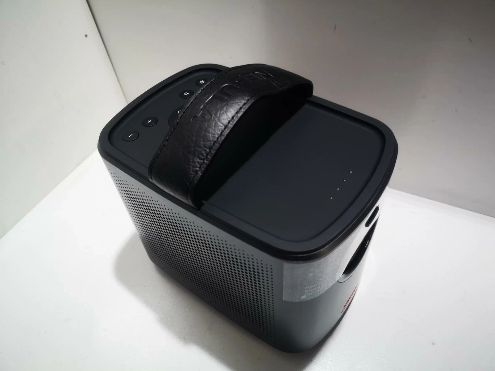 projektor-anker-nebula-mars-ii-pro-technologia-wyswietlania-led