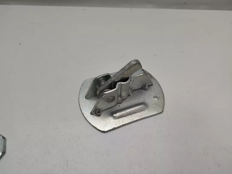 zabki-do-sciagania-drutu-stan-uzywany