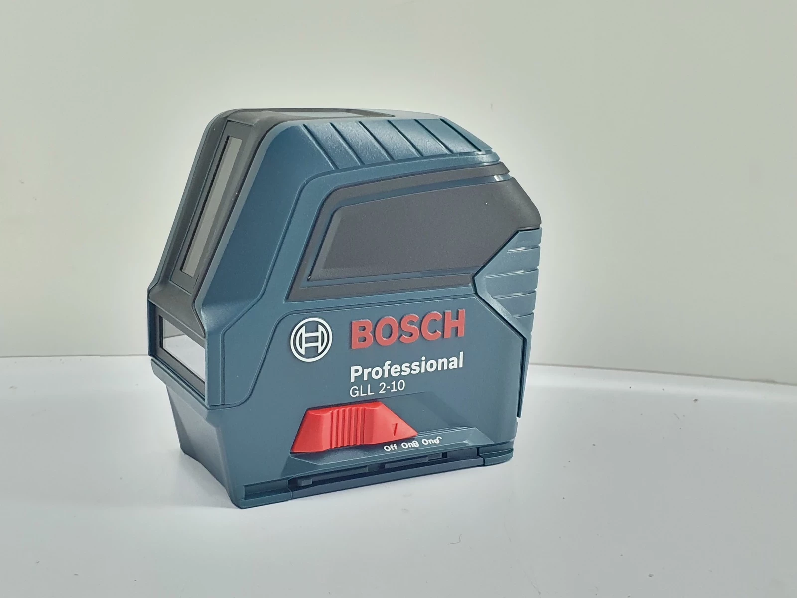 laser-krzyzowy-bosch-gll-2-10-at-jak-nowy-product-id-98846d1e-6040-4106-aa8a-3de264f8a7fa