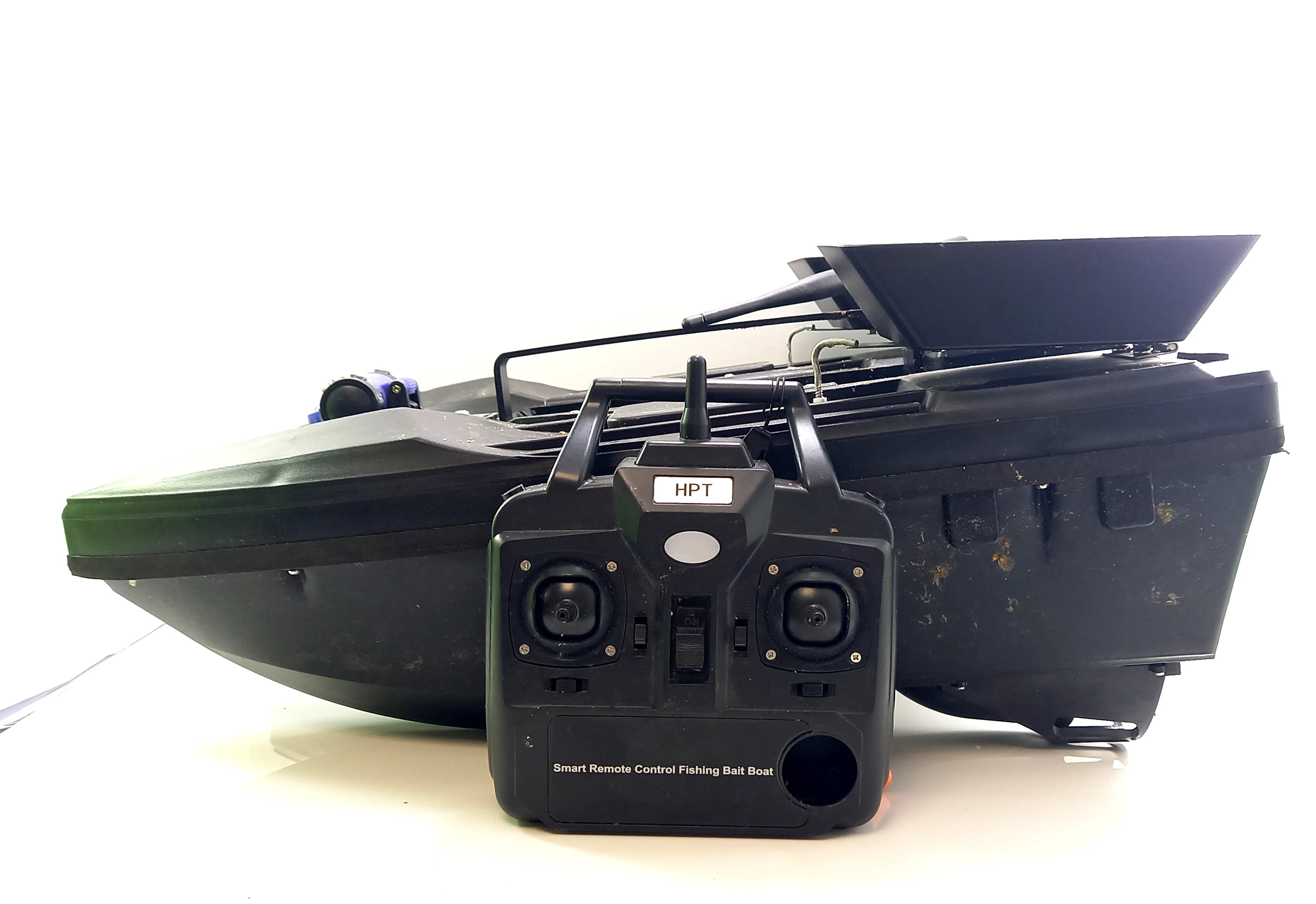 lodka-zanetowa-katamaran-opis-marka-inna