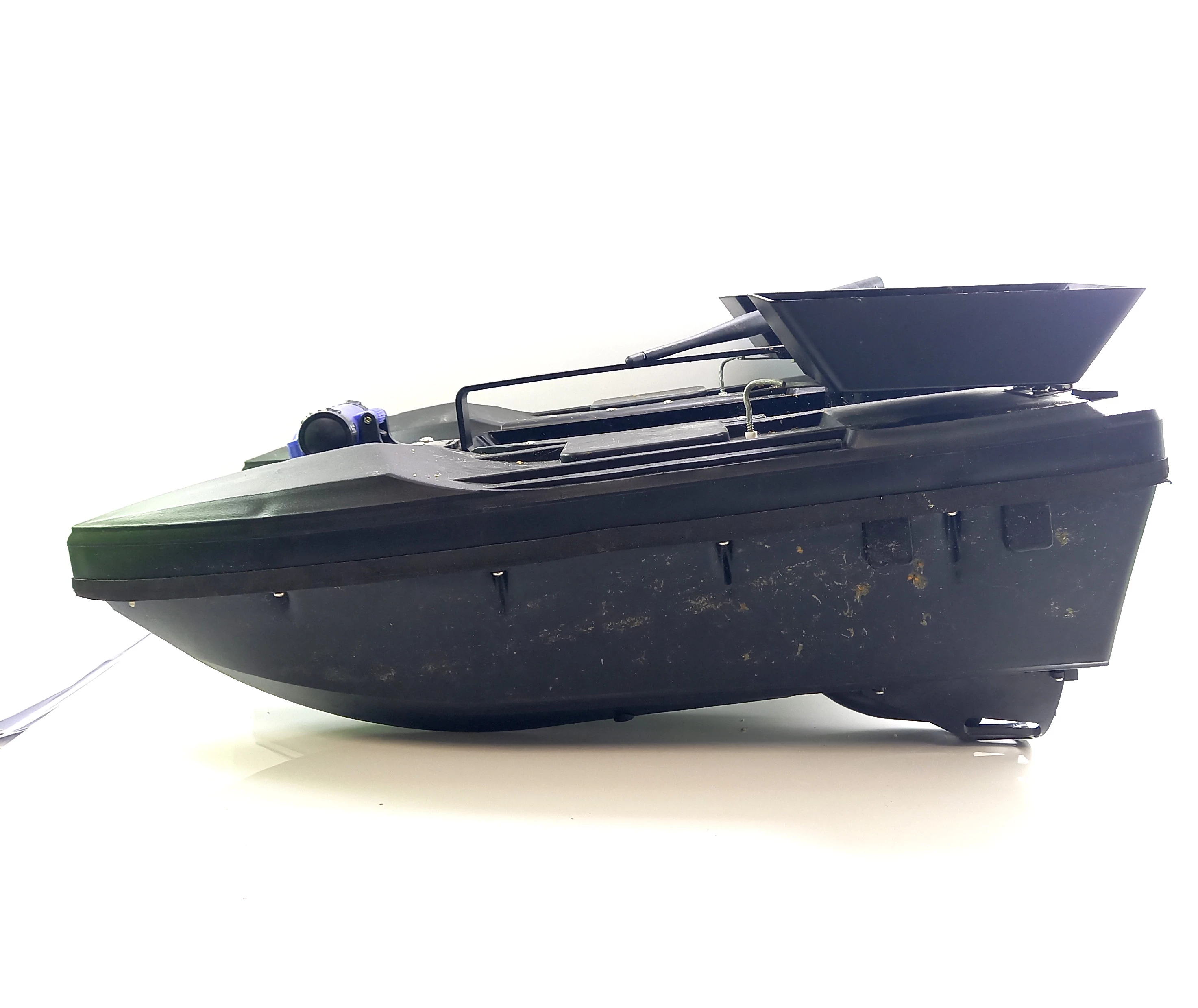 lodka-zanetowa-katamaran-opis-model-katamaran