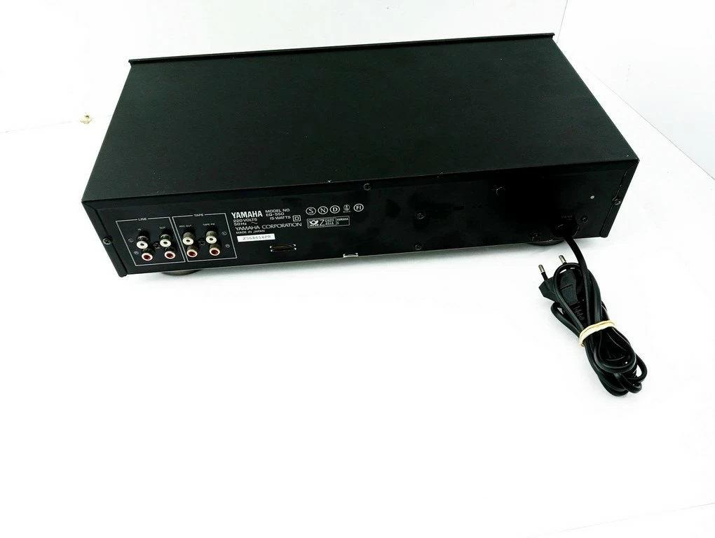 korektor-graficzny-yamaha-eq-550-model-eq-550