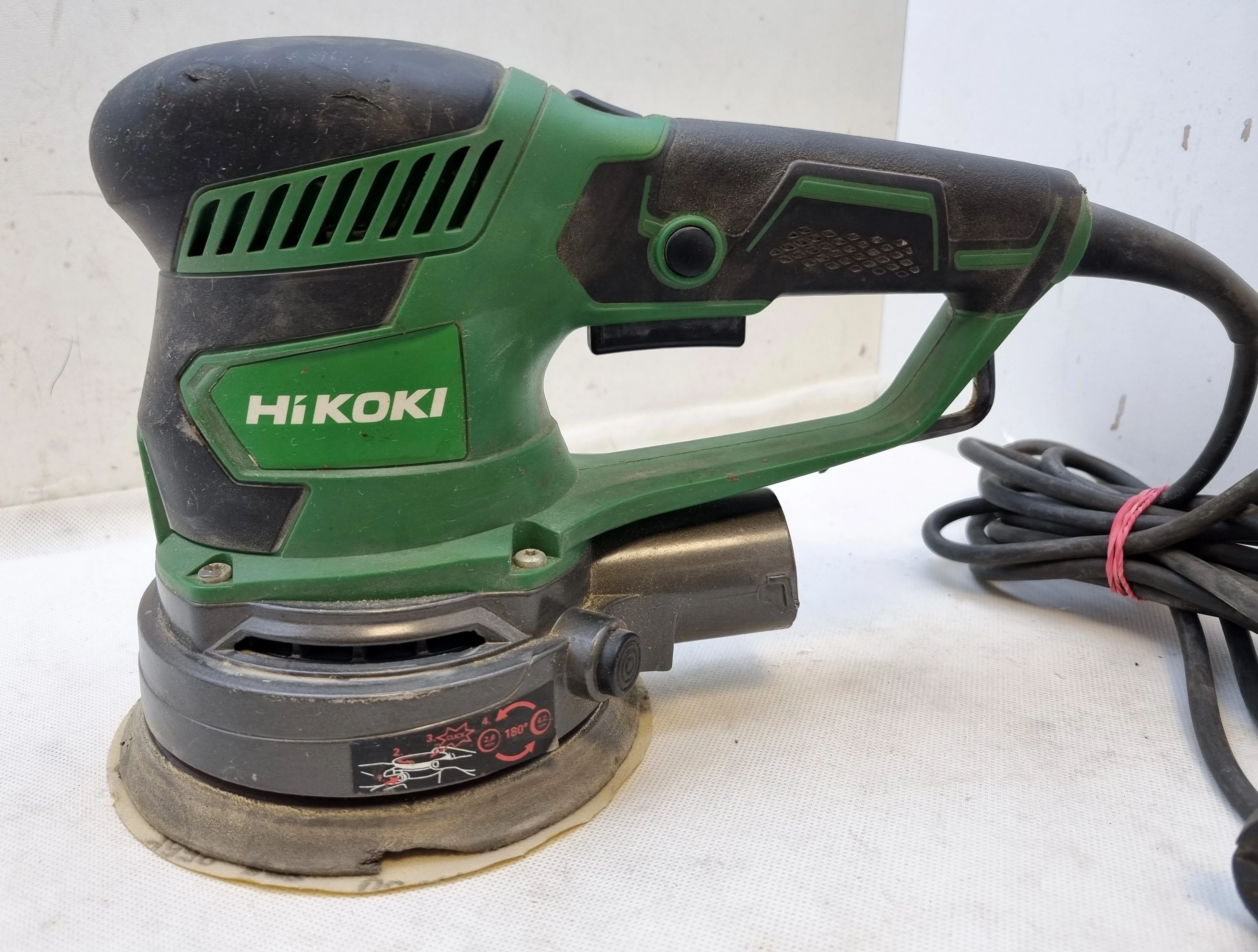 szlifierka-mimosrodowa-hikoki-sv15yc-stan-uzywany