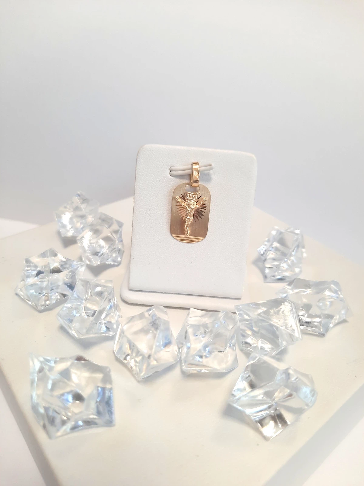 okazja-zloty-medalik-14k-3-maja-22-hajnowka