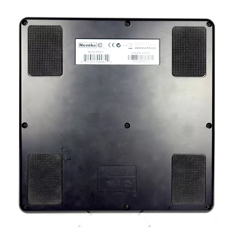 novation-launchpad-kontroler-ableton-live-novlpd01-model-launchpadx64