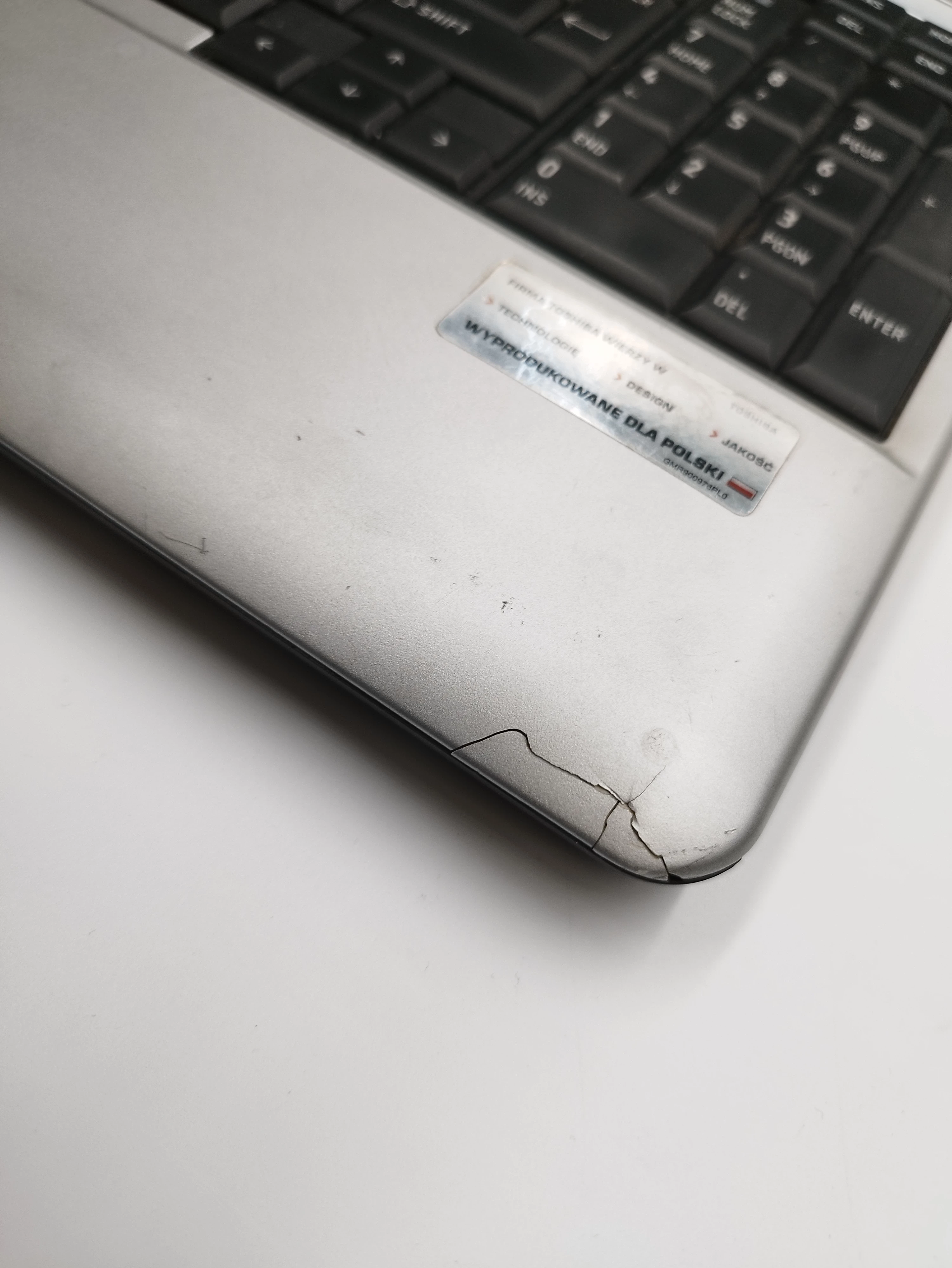 laptop-toshiba-satellite-l500-20u-1503gb-stan-uzywany