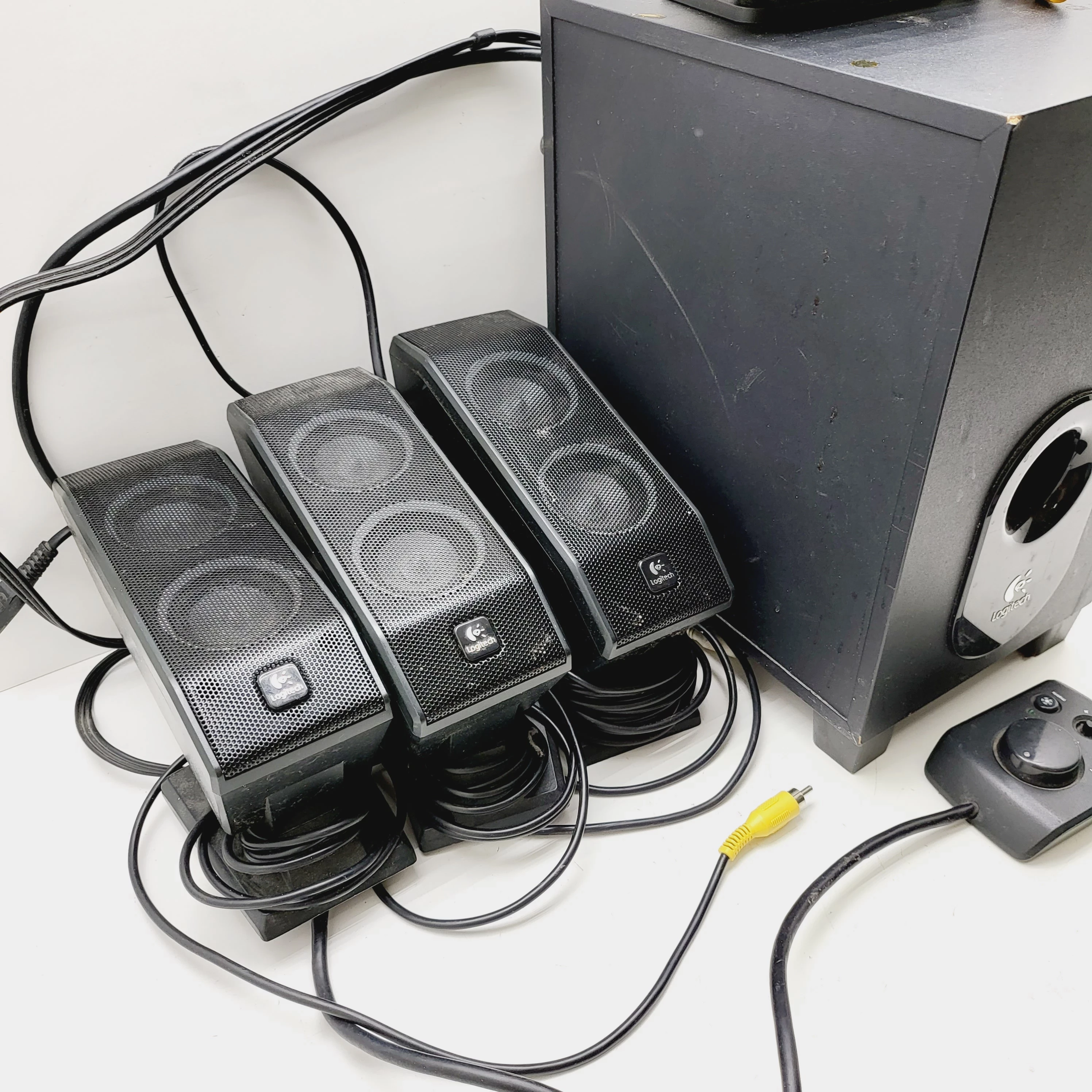 51-glosniki-logitech-x540-komplet-sprawny-ean-gtin-5099206993402