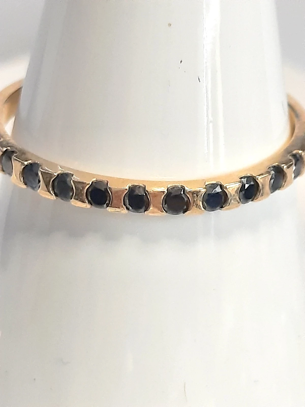 okazja-zloty-pierscionek-czarne-kamyczki-14k-stan-11323-2